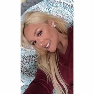 Meet your Posher, Reyna